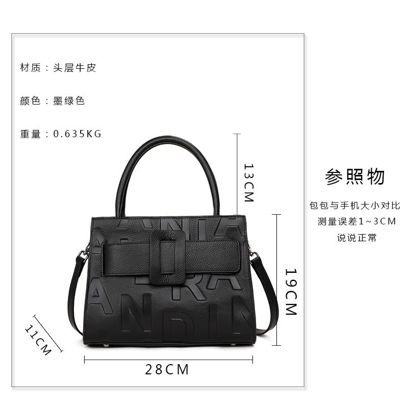 気質本革レディースバッグおしゃれ字母柄ハンドバッグ通勤大容量ショルダーバッグ何とでも合うハンドバッグ.カバン