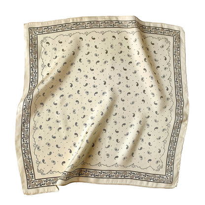 シルクスカーフプリント柄小さなスカーフ女性カシューナッツ花気質飾りネッカチーフ