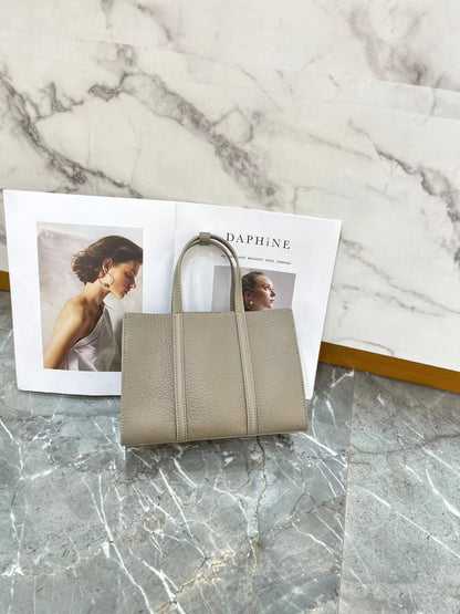 本革ハンドバッグ女性バッグ牛革斜め掛けバッグシンプル通勤OL何とでも合う ショルダーバッグ.ポシェット