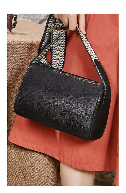 レディースバッグレトロ大容量牛革ブロードバンドシンプル通勤OL何とでも合うショルダーバッグ.ポシェット