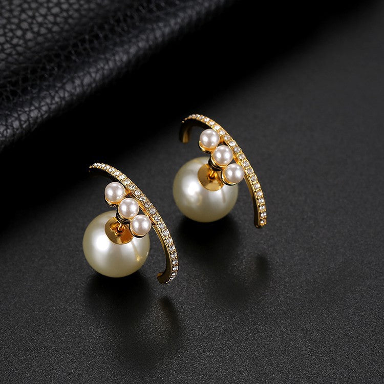 イヤリングパールピアスキュービックシャシレトロ軽量贅沢風ピアス