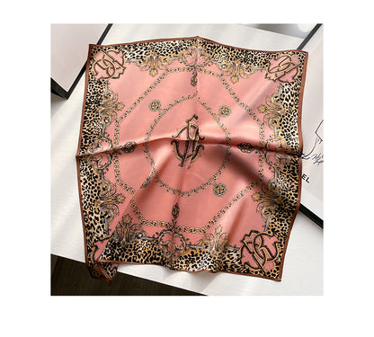 シルクスカーフプリント柄薄手マフラーにブレザーシャツ何とでも合う気質スカーフ