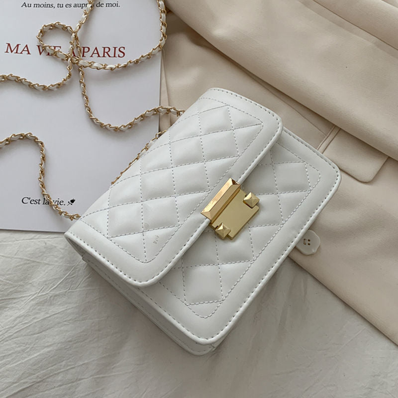 本革バッグレディース斜め掛けバッグチェック柄チェーンバッグスクエアバッグファッション何とでも合うショルダーバッグ.ポシェット