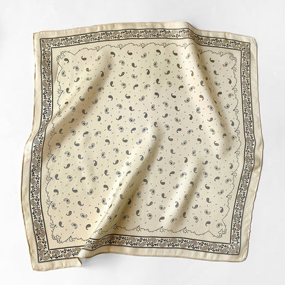 シルクスカーフプリント柄小さなスカーフ女性カシューナッツ花気質飾りネッカチーフ