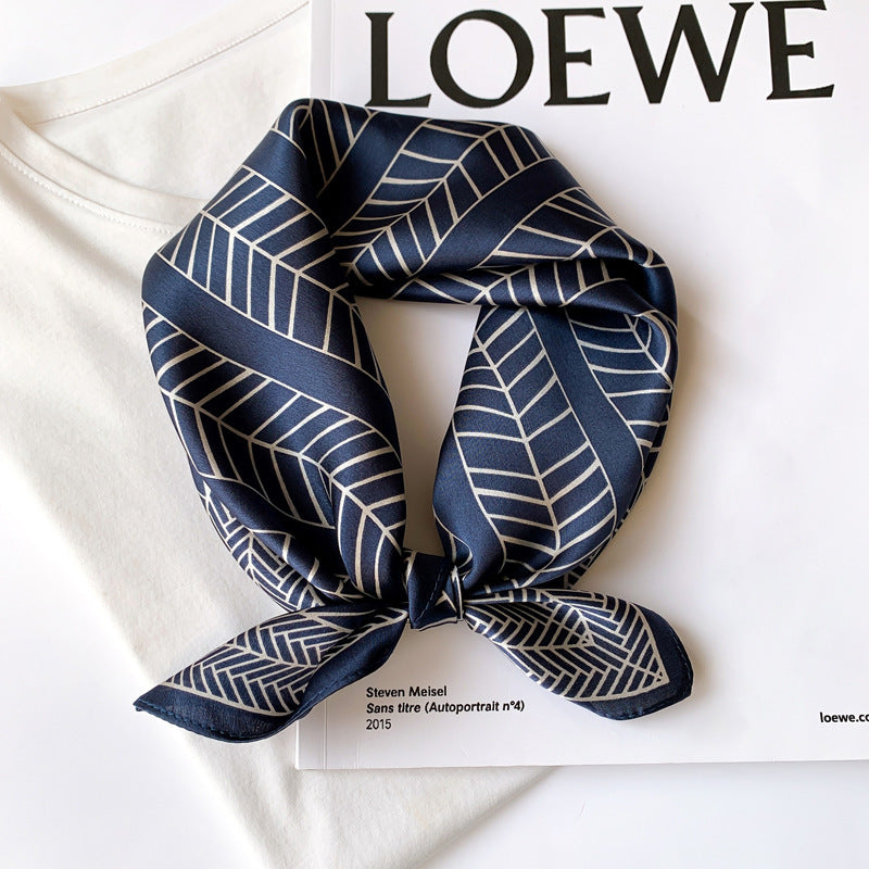 シルクスカーフエレガントな気質小さなスカーフ高品質幾何柄装飾スカーフレディース