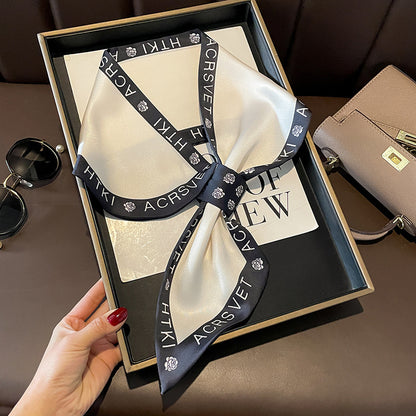 スカーフ字母柄二重サテンクロスオーバスカーフファッションエレガント気質何とでも合うネッカチーフ