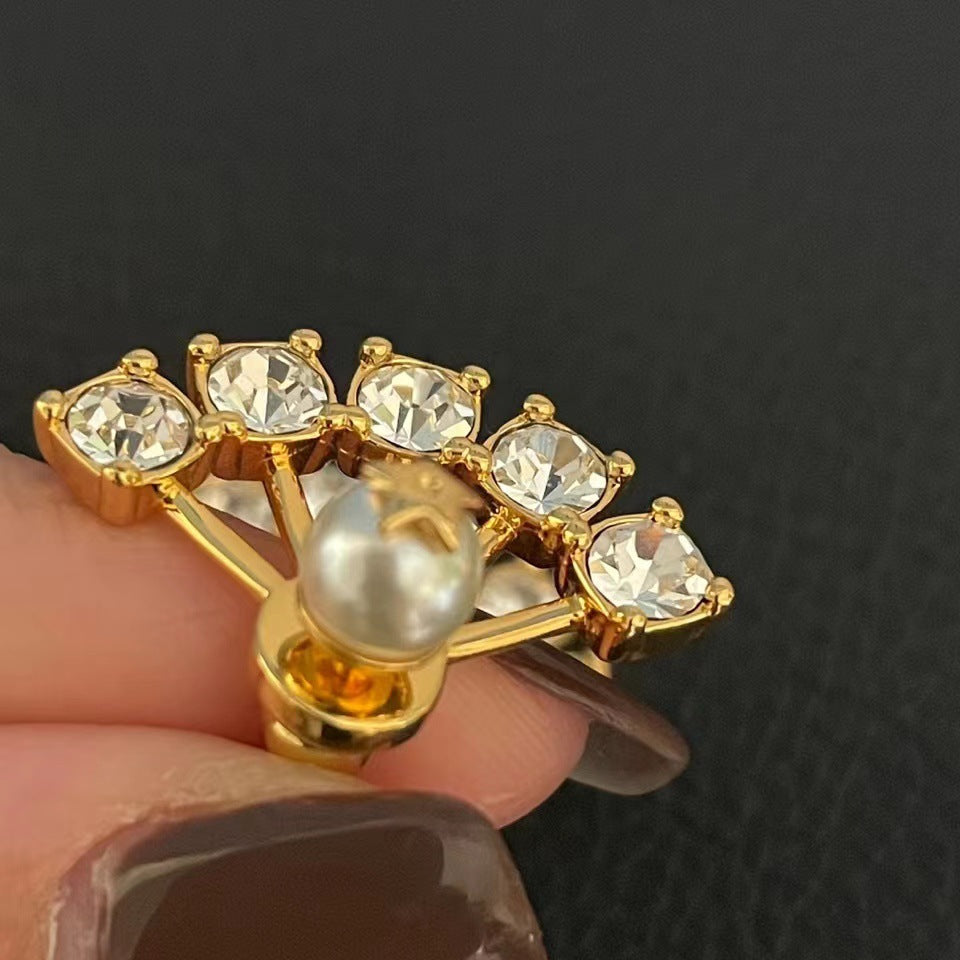 ピアスキュービックシャシレトロなイヤリング贅沢を軽んじる扇形ピアス