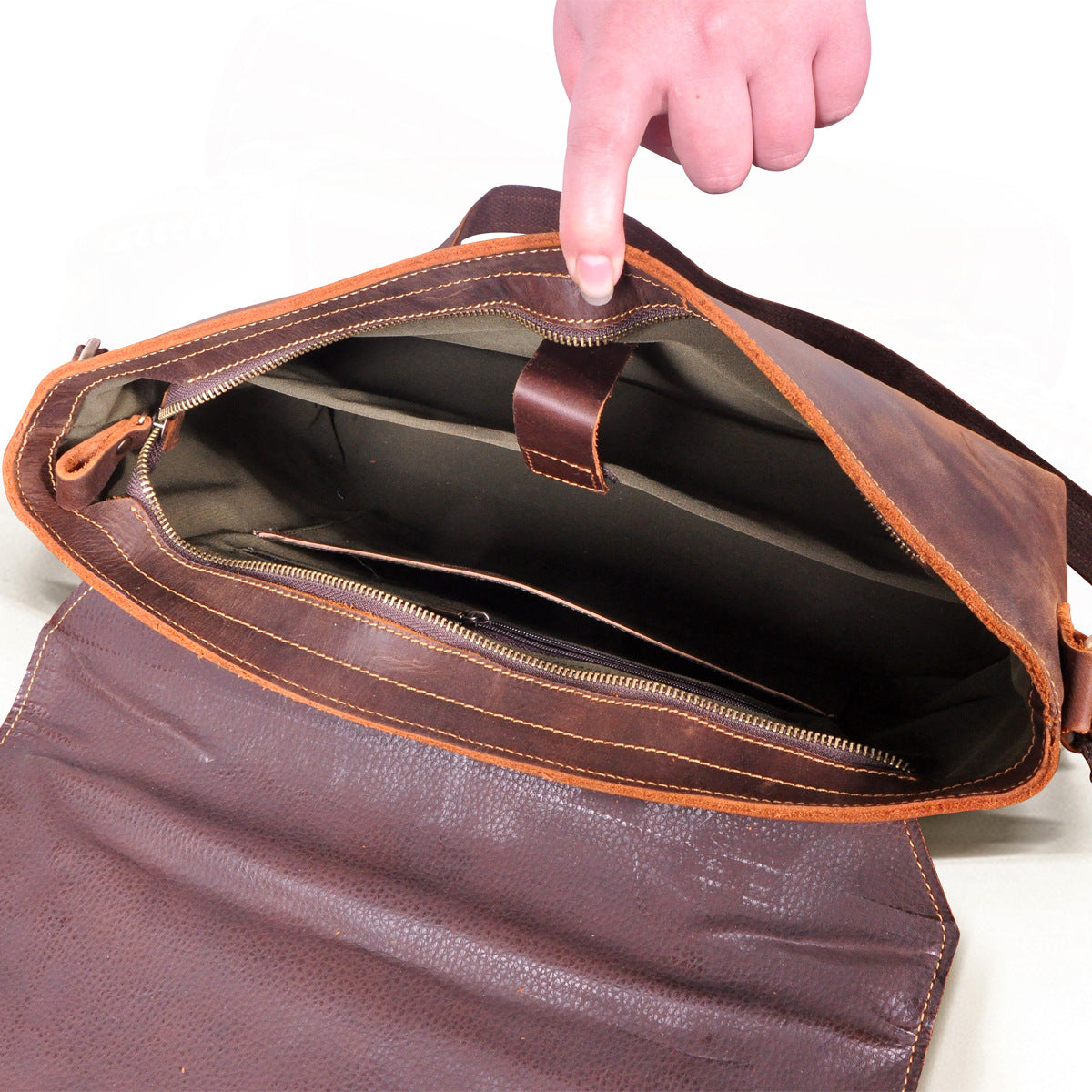 メンズ斜めがけバッグ牛革本革製レトロ男性用ショルダーバッグ