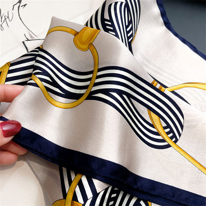 シルクのスカーフ薄手ファッションチェーンプリント柄シルクミニスカーフ女性ネッカチーフ気質