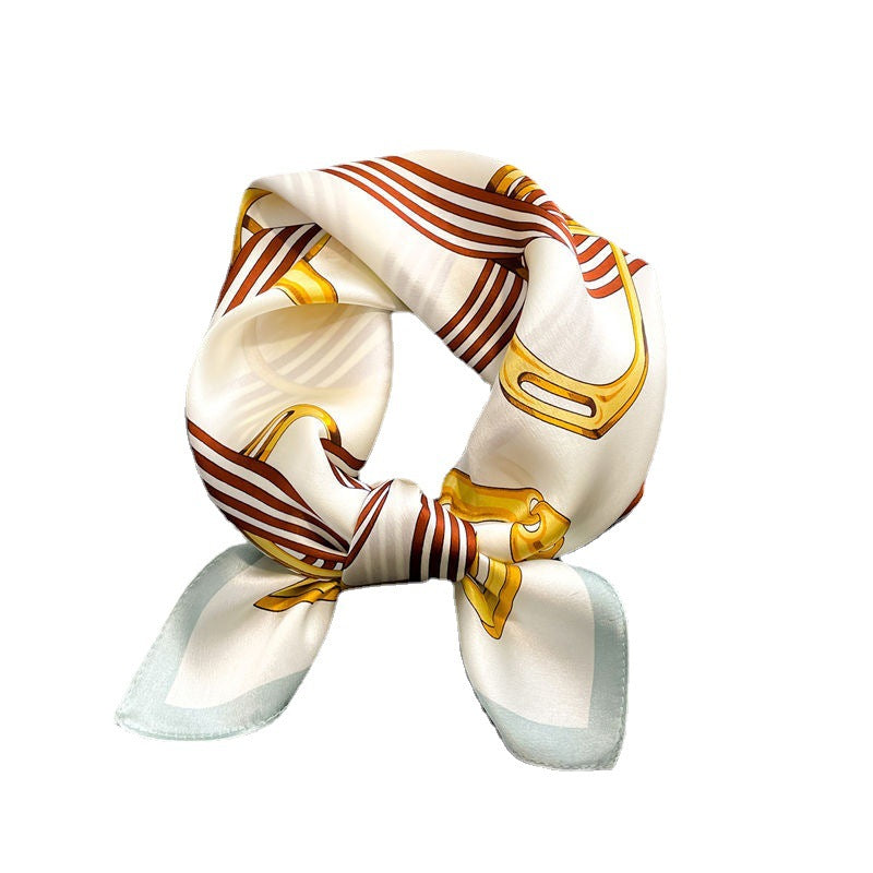 シルクのスカーフ薄手ファッションチェーンプリント柄シルクミニスカーフ女性ネッカチーフ気質