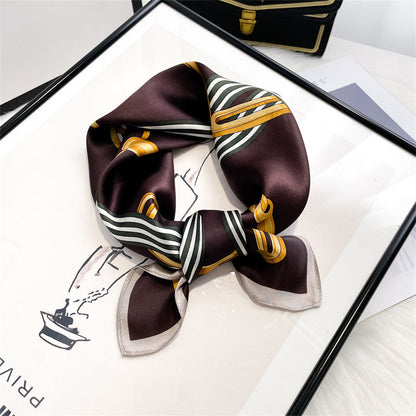 シルクのスカーフ薄手ファッションチェーンプリント柄シルクミニスカーフ女性ネッカチーフ気質