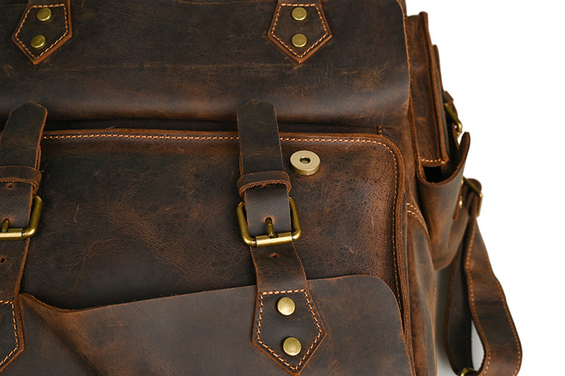 メンズリュック牛革本革製大容量アウトドアカジュアル男性用旅行かばんパソコンバッグ