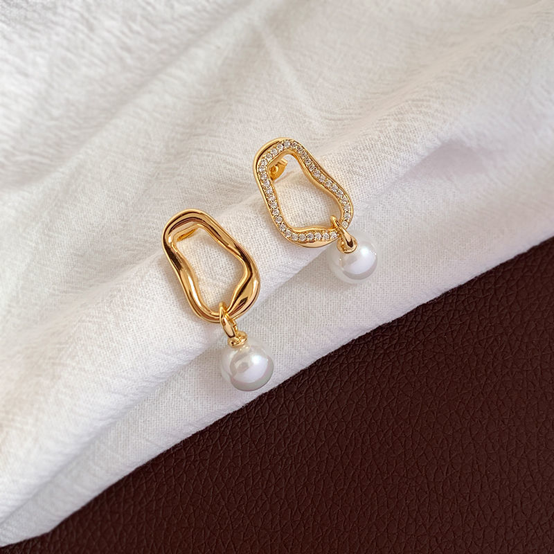 AOMIDIORレディーファッション高級感耳飾り 気質 精緻女性イヤリング EH0151