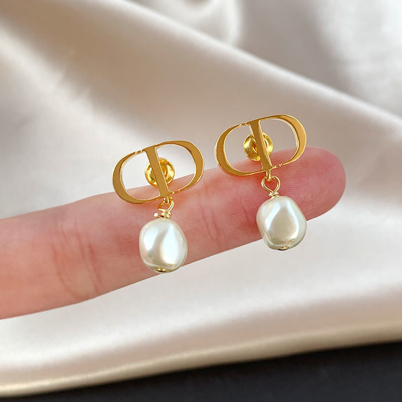 AOMIDIOR女性イヤリング 高級感 気質 精緻 レディーファッション耳飾り CDEH0097