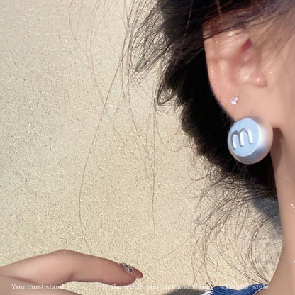 MiuMiu レディーファッション高級感耳飾り 気質 精緻女性イヤリング EH0182