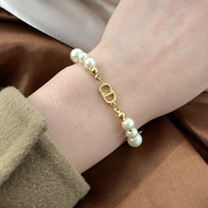 AOMIDIOR 女性ブレスレット 高級感 気質 精緻 レディーファッション手飾り