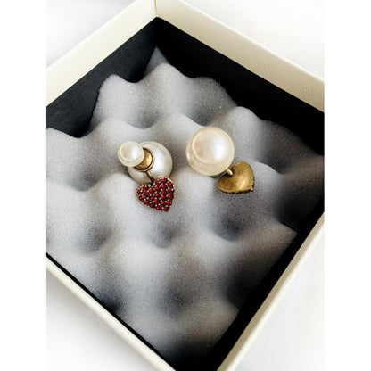 AOMIDIORレディーファッション高級感耳飾り 気質 精緻女性イヤリング EH0133