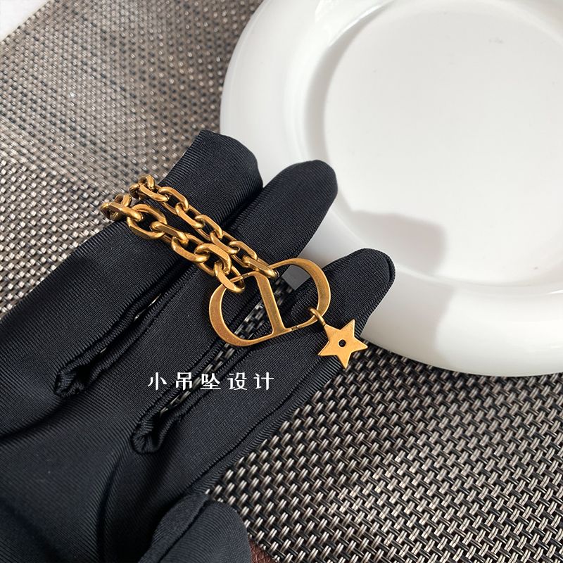 AOMIDIOR女性ブレスレット 高級感 気質 精緻 レディーファッション手飾り CDSL0011