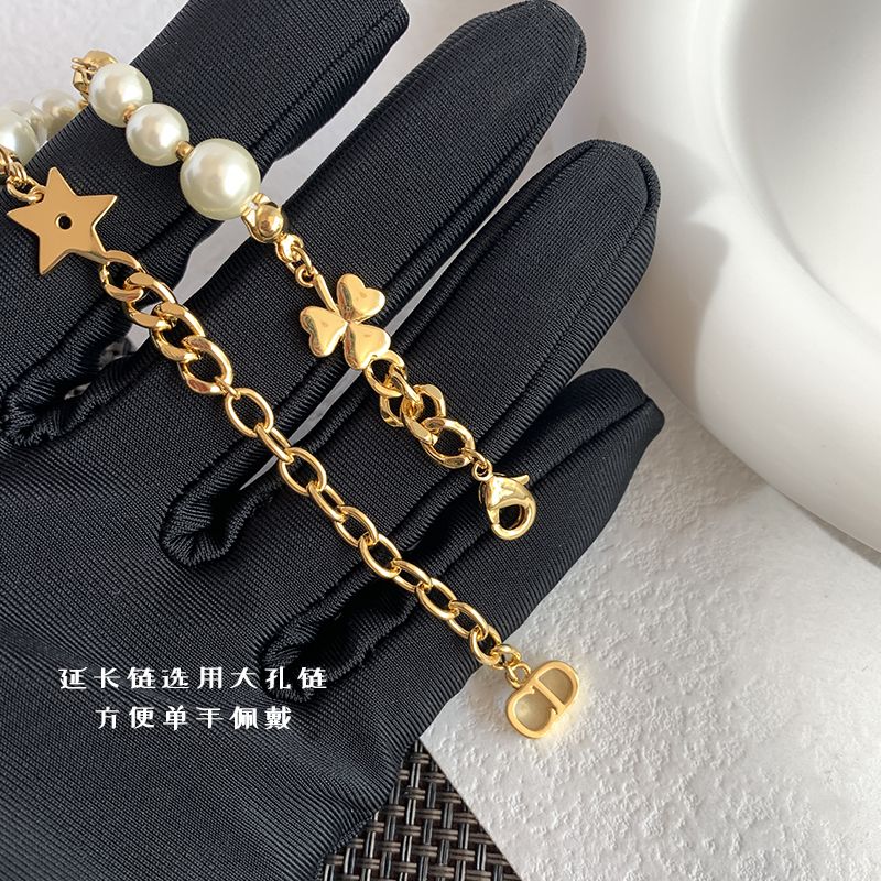 AOMIDIOR 女性ブレスレット 高級感 気質 精緻 レディーファッション手飾り