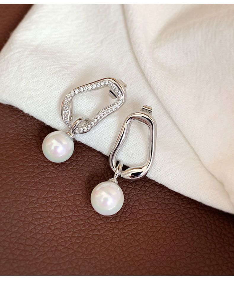 AOMIDIORレディーファッション高級感耳飾り 気質 精緻女性イヤリング EH0151