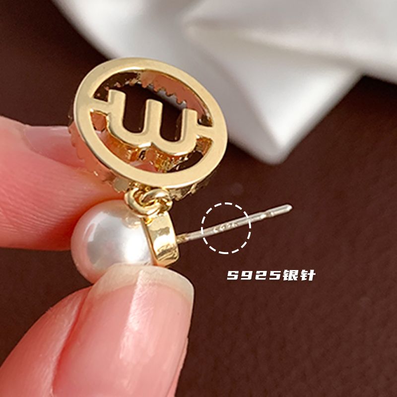 AOMIDIORレディーファッション高級感耳飾り 気質 精緻女性イヤリング EH0100