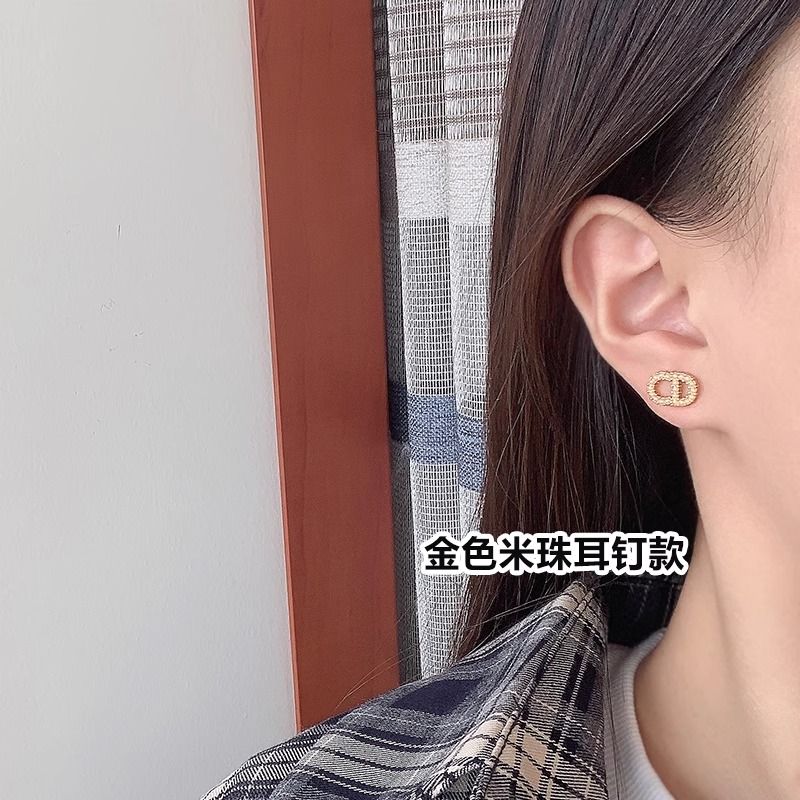 AOMIDIOR女性イヤリング イヤークリップ 高級感 気質 精緻 レディーファッション耳飾り CDEH0107