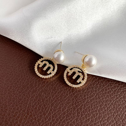 AOMIDIORレディーファッション高級感耳飾り 気質 精緻女性イヤリング EH0100