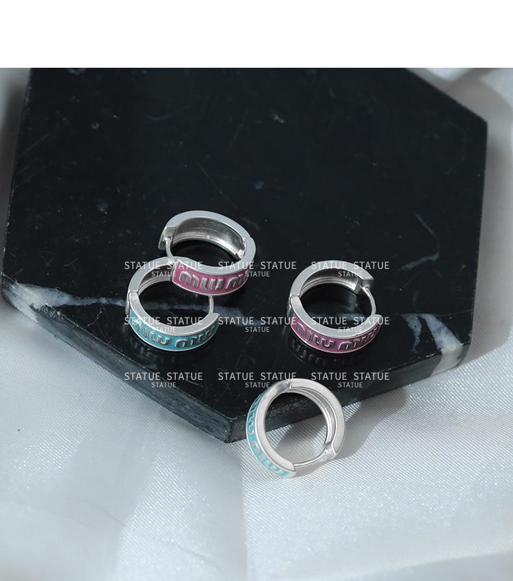 MiuMiu レディーファッション高級感耳飾り 気質 精緻女性イヤリング EH0168