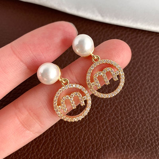 AOMIDIORレディーファッション高級感耳飾り 気質 精緻女性イヤリング EH0100