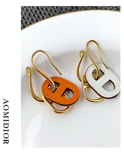 AOMIDIOR女性イヤリング 高級感 気質 精緻 レディーファッション耳飾り