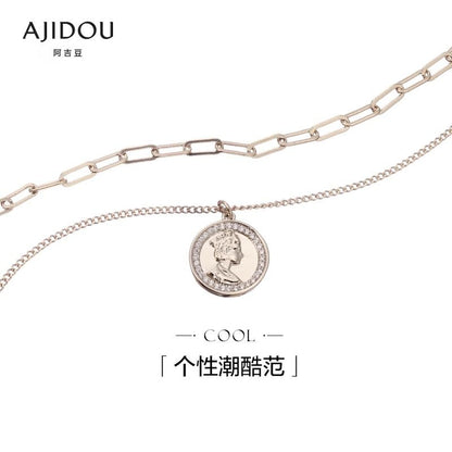 AJIDOU 金属シリーズ二重重ね式女王硬貨ネックレスペンダント二重鎖骨チェーン