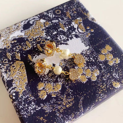 AOMIDIOR女性イヤリング 高級感 気質 精緻 レディーファッション耳飾り CDEH0082