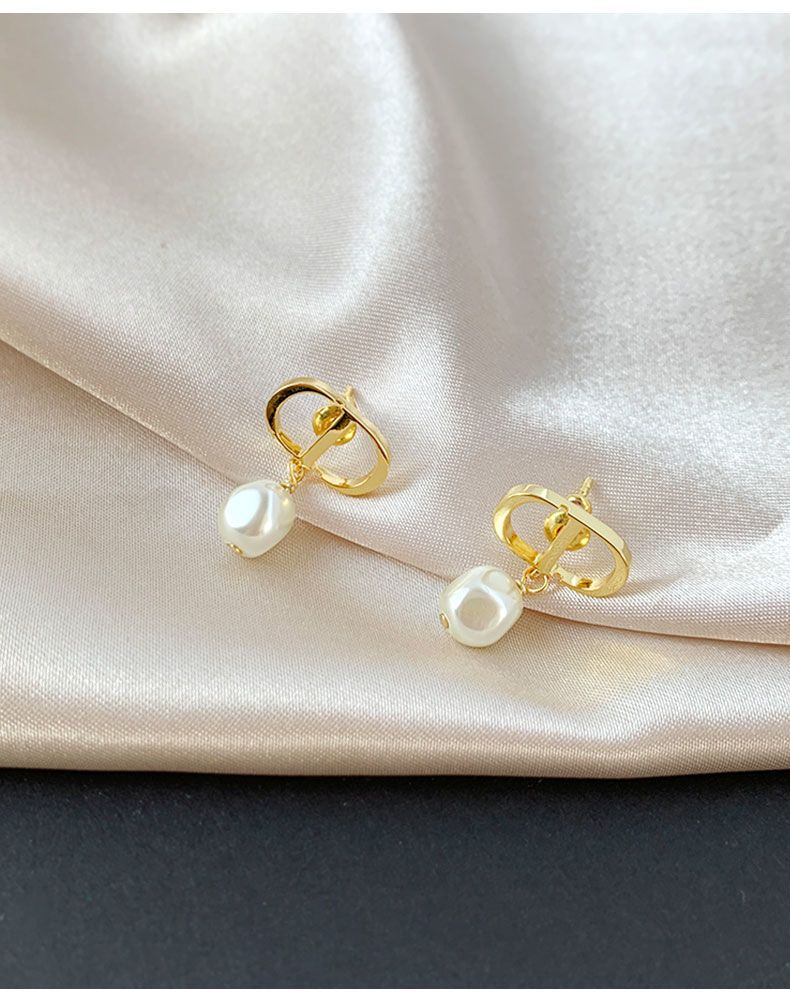 AOMIDIOR女性イヤリング 高級感 気質 精緻 レディーファッション耳飾り CDEH0097