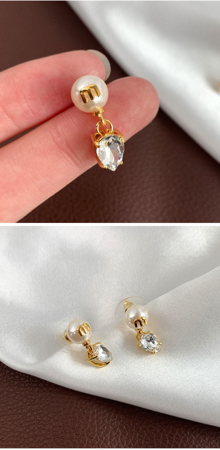 AOMIDIORレディーファッション高級感耳飾り 気質 精緻女性イヤリング EH0090