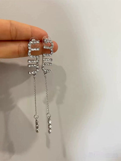 MiuMiu レディーファッション高級感耳飾り 気質 精緻女性イヤリング EH0231