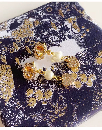 AOMIDIOR女性イヤリング 高級感 気質 精緻 レディーファッション耳飾り CDEH0082