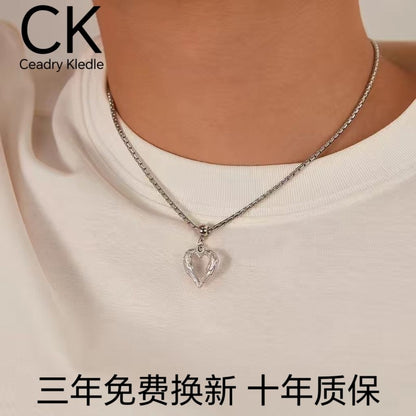 Ceadry kledle 人気個性スタイリッシュレトロ愛の翼ネックレス男性バレンタインデーのプレゼント