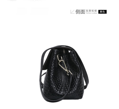 Genuine leather women's bag, cowhide shoulder bag, knitted bag, crossbody bag, commuter office lady, goes with everything