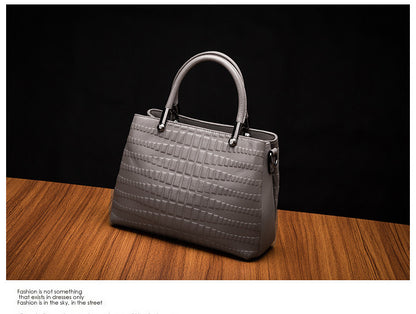 本革レディースバッグ鰐柄ハンドバッグ牛革ファッションショルダーバッグシンプル気質ハンドバッグ.カバン
