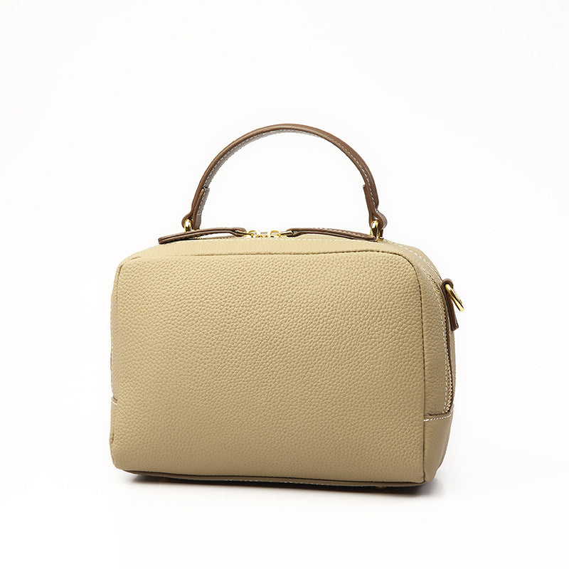 牛革女性のハンドバッグ小方形バッグ斜め掛けバッグ高級感シンプルショルダーバッグ 何とでも合う