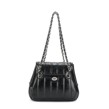 本革レディースバッグ小方バッグチェーンバッグショルダーバッグ斜めがけバッグ 何とでも合う