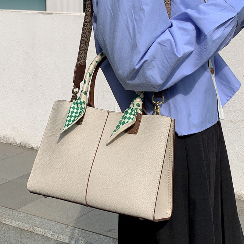 バッグ高級感トートバッグハンドバッグ大容量本革斜め掛けワンショルダーレディースバッグ