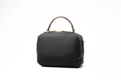 牛革女性のハンドバッグ小方形バッグ斜め掛けバッグ高級感シンプルショルダーバッグ 何とでも合う