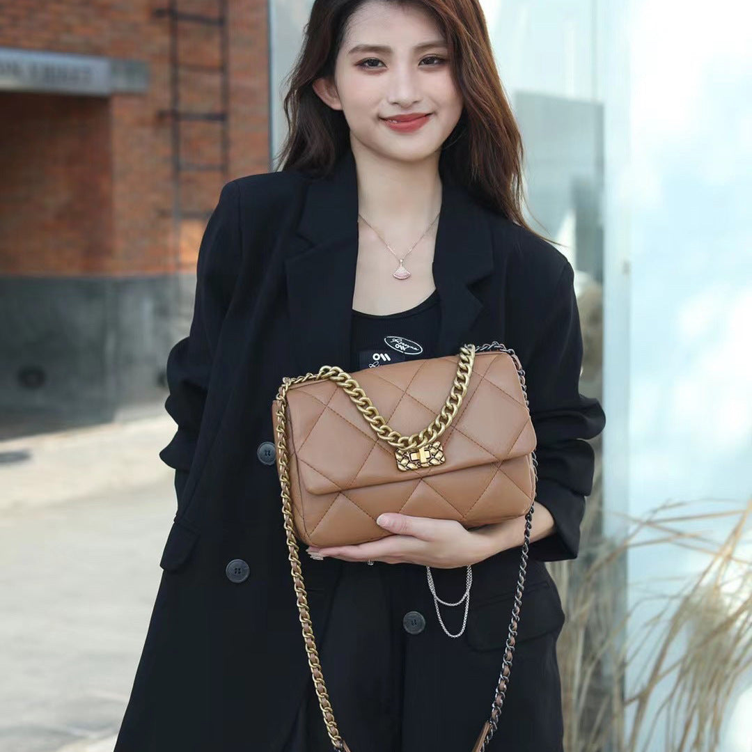 レディース本革ショルダーバッグチェーンバッグ流浪バッグチェック斜め掛けバックファッション流行