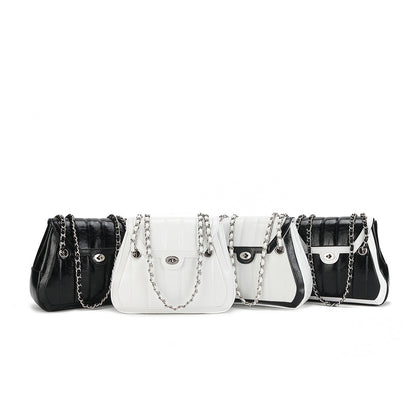 本革レディースバッグ小方バッグチェーンバッグショルダーバッグ斜めがけバッグ 何とでも合う