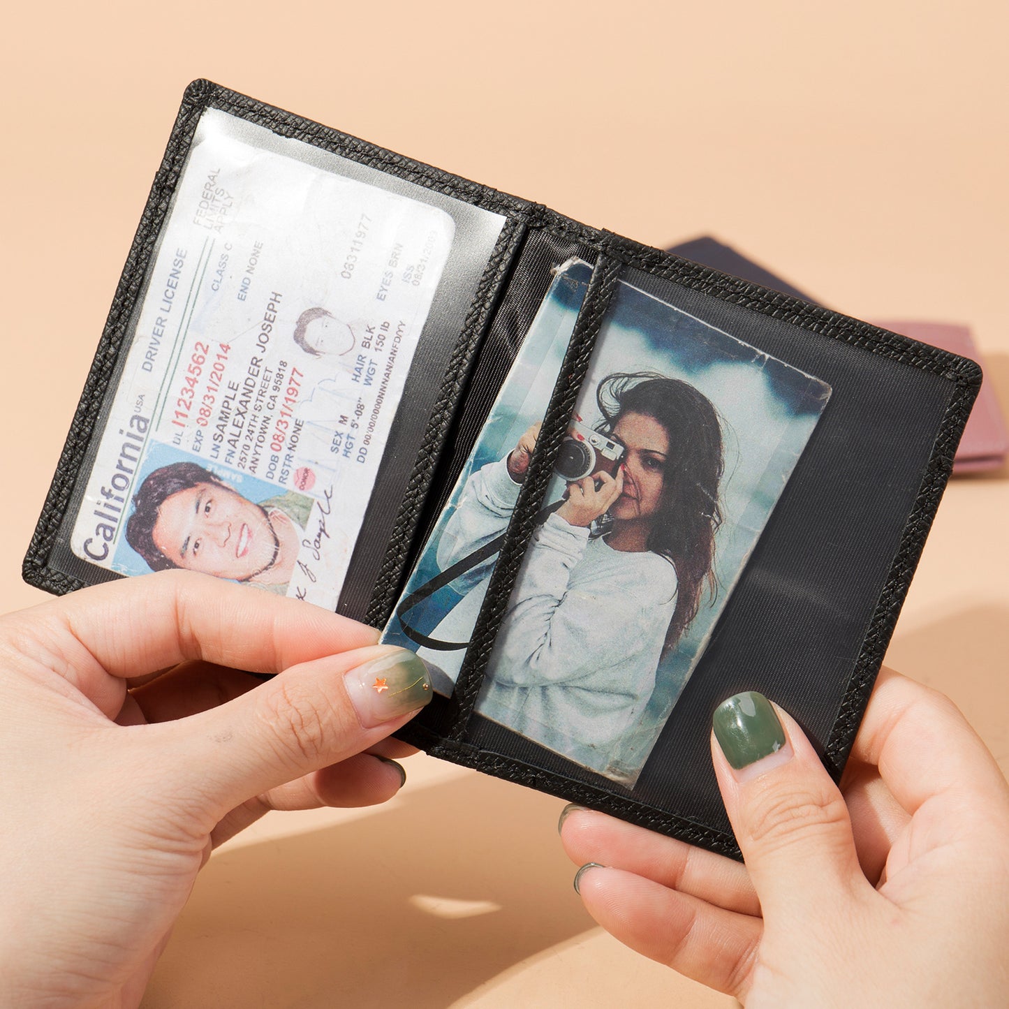 メンズカードバッグ 牛皮 薄型 シンプル カード入れRFID男性用カードクリップ