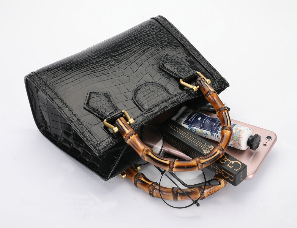 レディース ショルダーバッグ レザートートバッグ シャムワニ皮  本革 何とでも合う