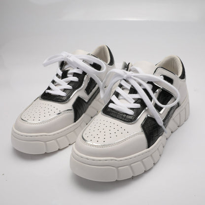 2023新品 ワニ腹の皮 メンズカジュアルシューズ 優れた通気性 ファッション厚底男性靴