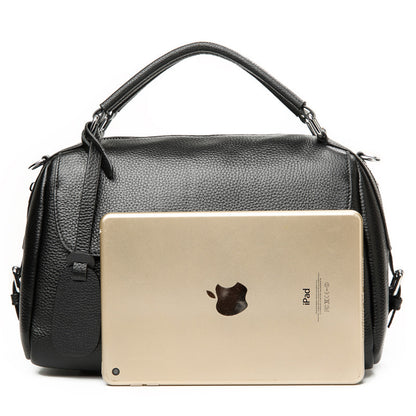 ショルダーバッグ女性ファッションシンプル本革女性バッグブロードバンドショルダーバッグ女性ハンドバッグ