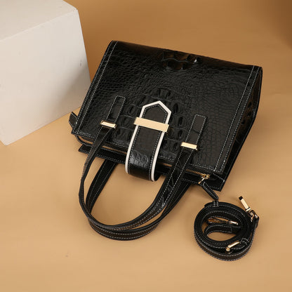 レディース  レザートートバッグ 何とでも合う シャムワニ皮 ショルダーバッグ 2wayバッグ